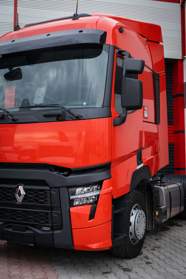 Transport rutier de marfa intern si international