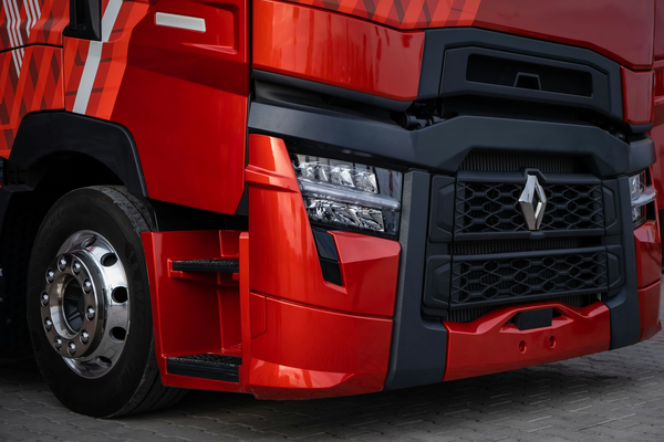 Transport rutier de marfa intern si international
